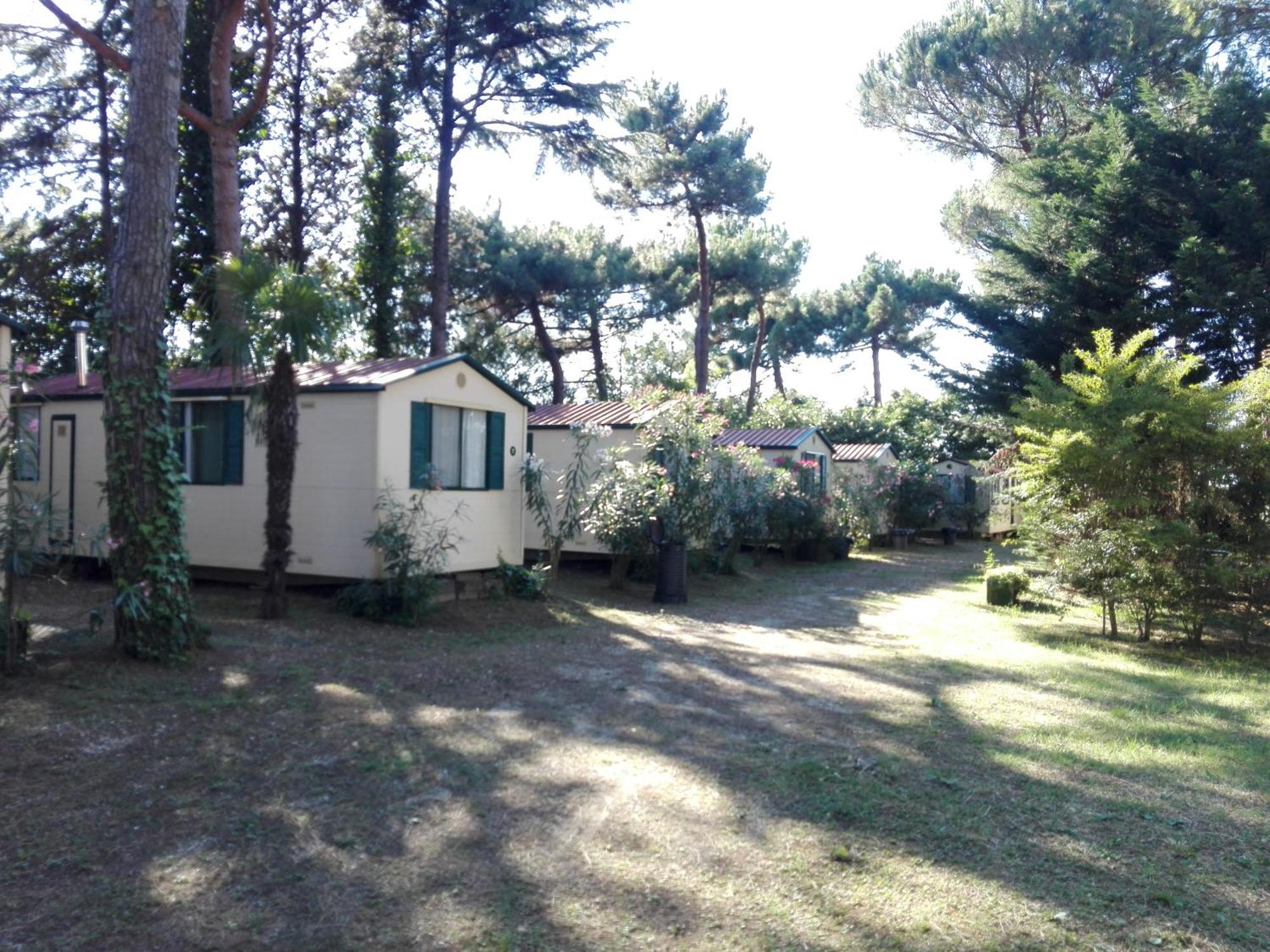 Villaggio Mithos Misano Adriatico Exterior foto